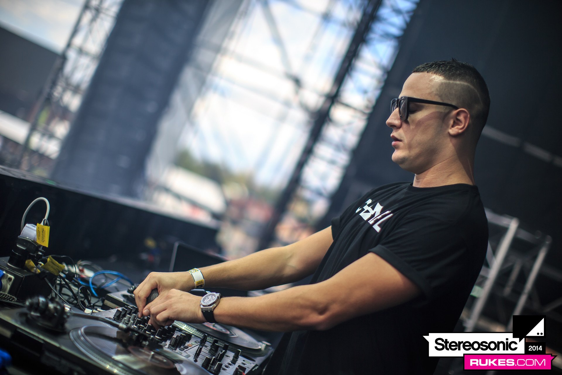 stereosonic14c 071
