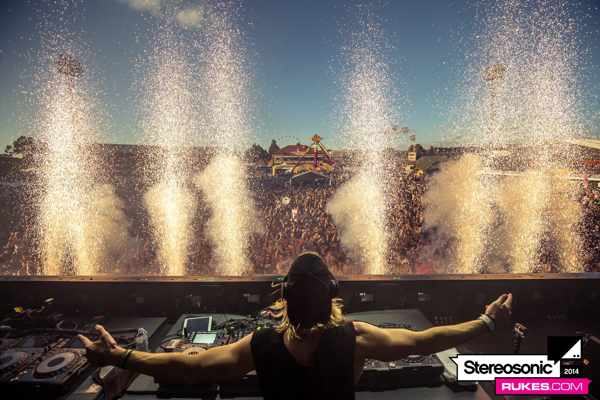 stereosonic14c 097