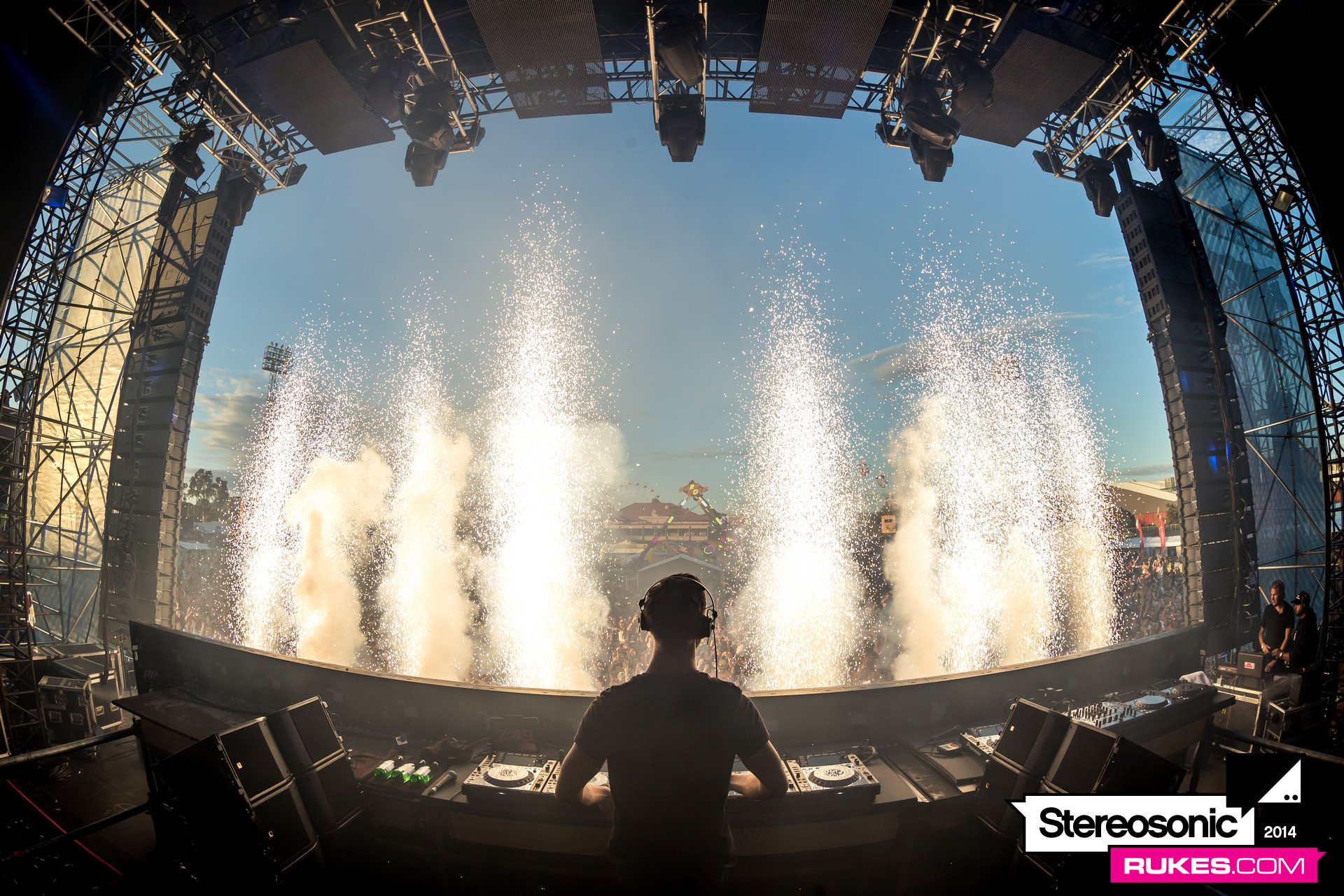 stereosonic14c 103