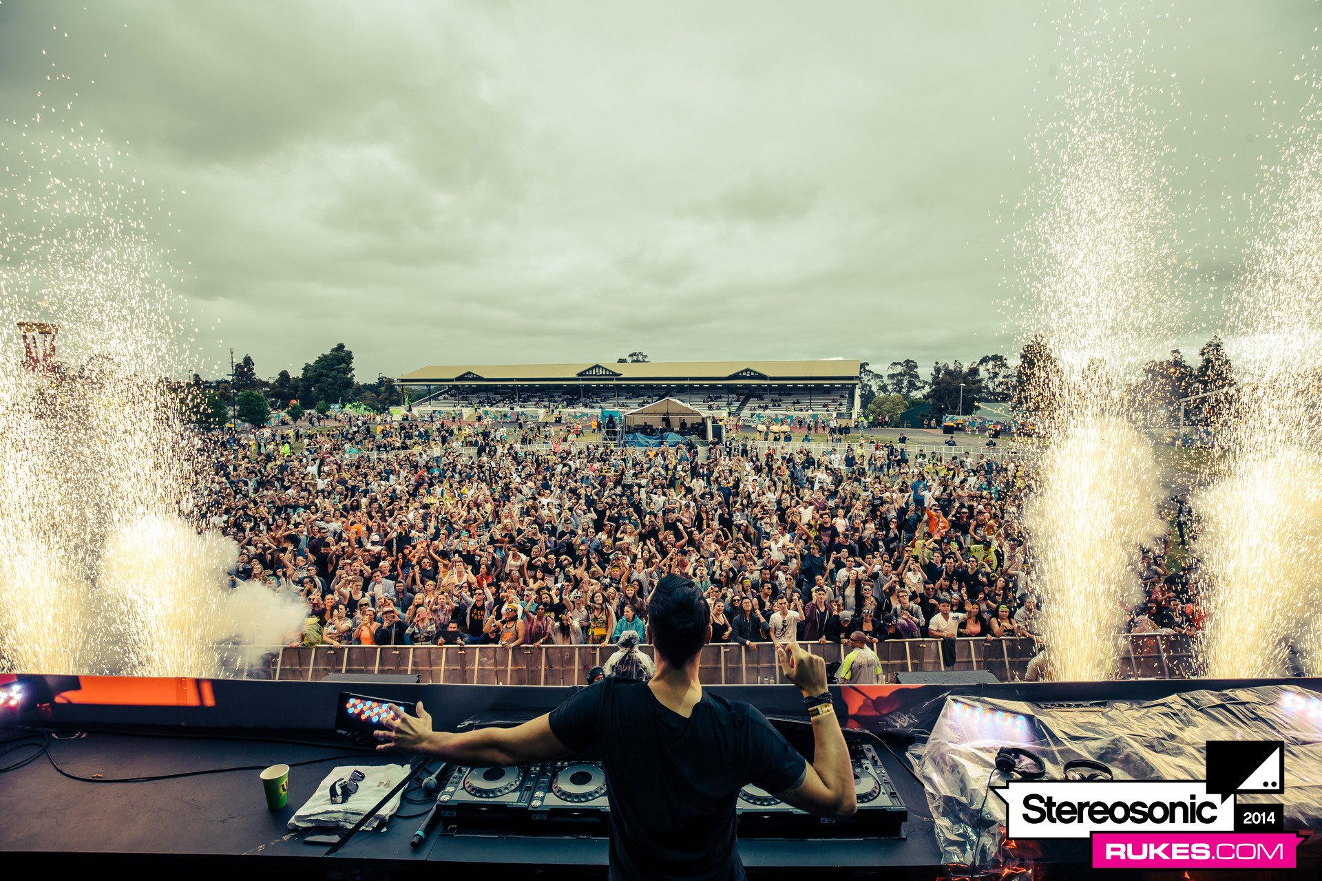 stereosonic14e 016