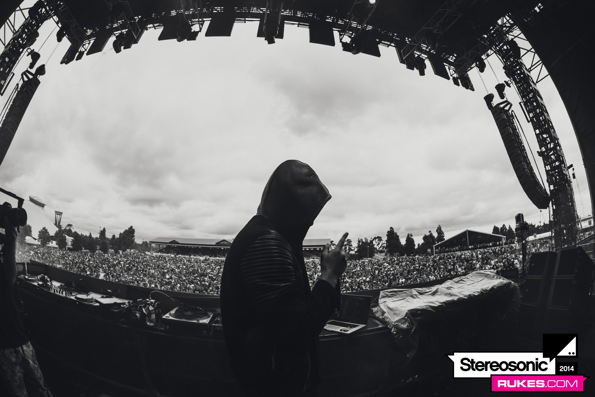 stereosonic14e 081