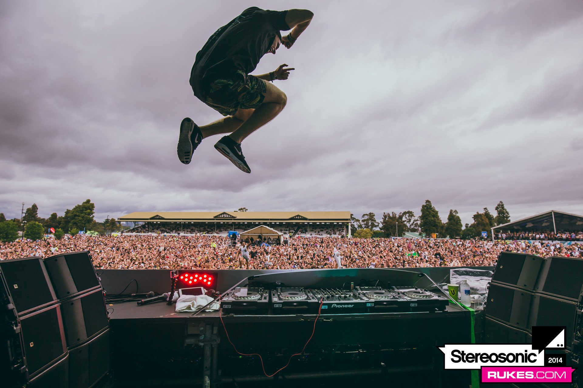stereosonic14e 112