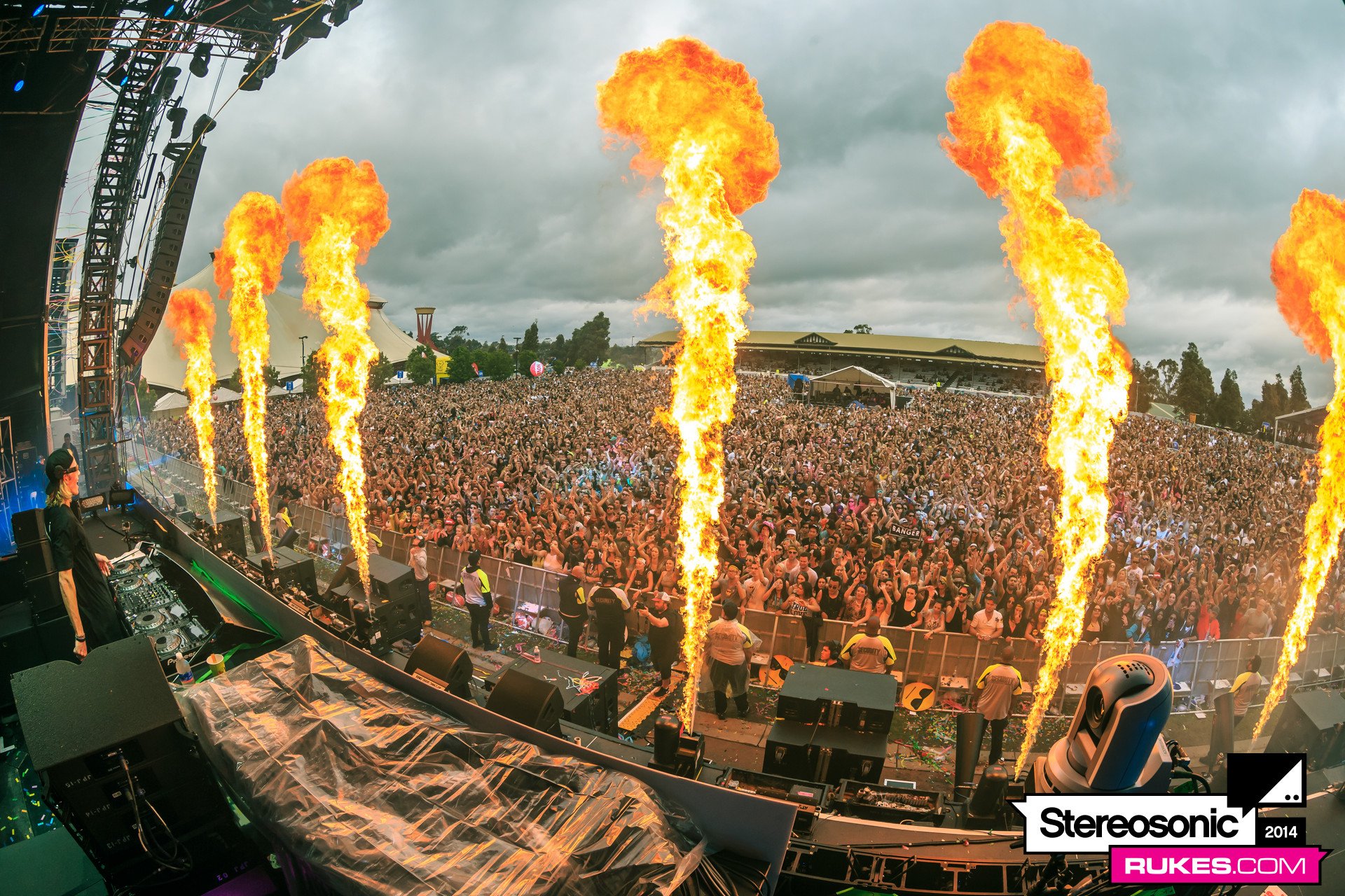 stereosonic14e 124