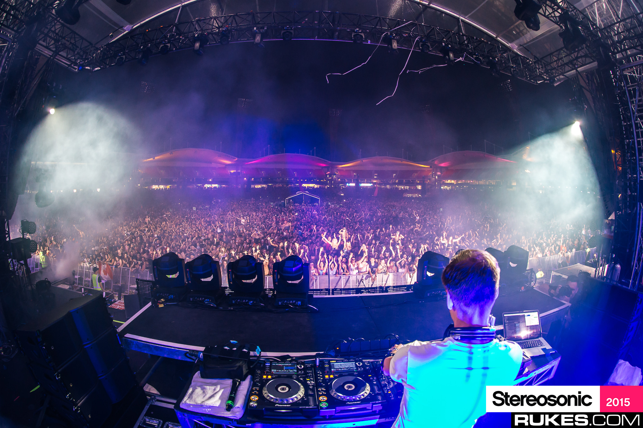 stereosonic15a 113