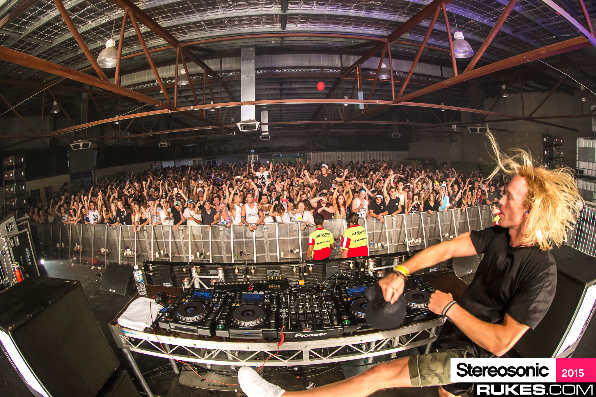 stereosonic15b 103