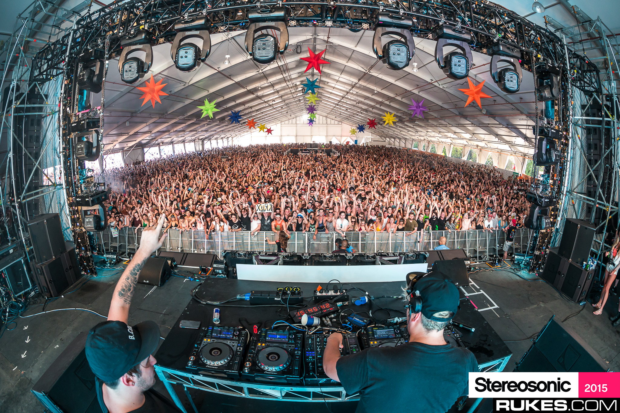 stereosonic15d 052