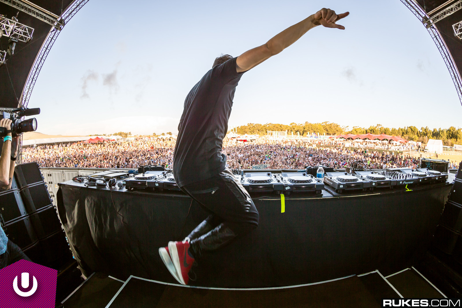 ultrasa14a_044.jpg