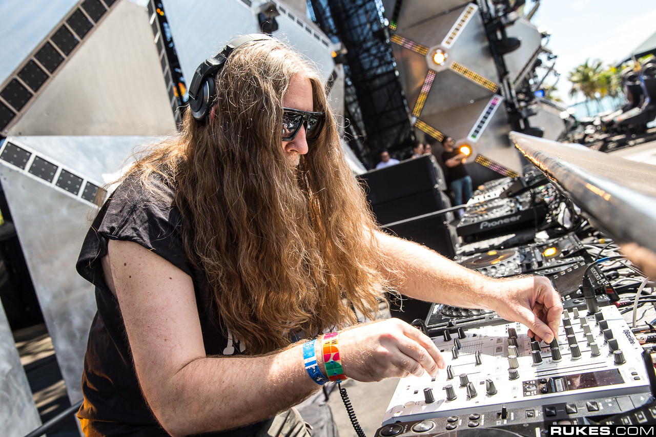 umf13b_006.jpg