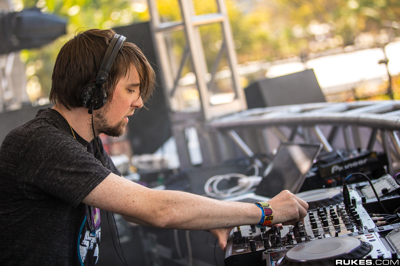umf13b_018.jpg