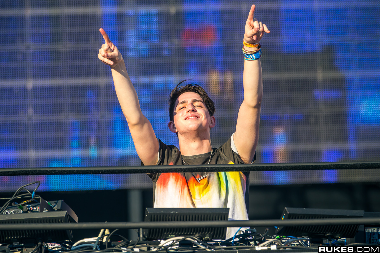 umf13b_082.jpg