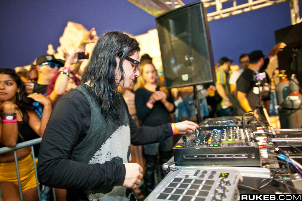 wavehouse 107.jpg