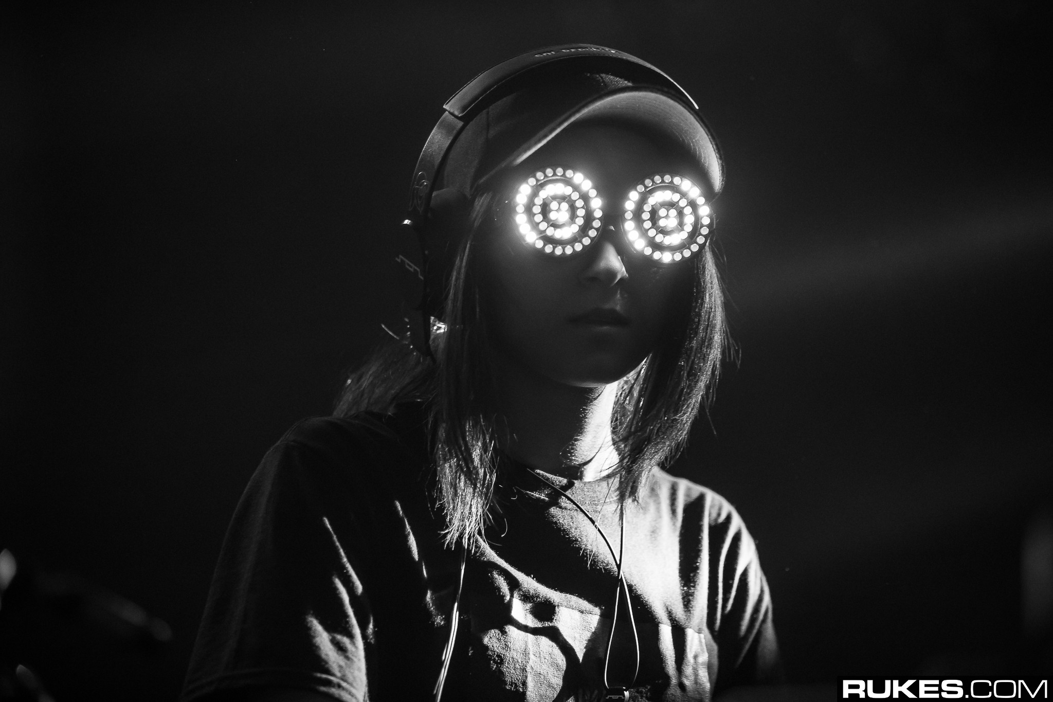 exchangela7 053