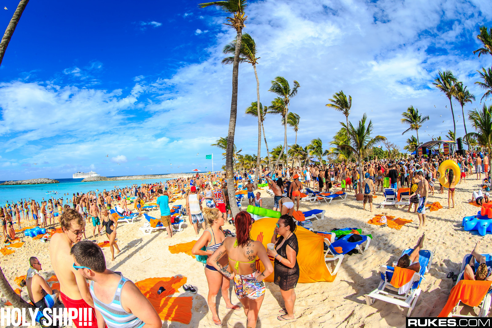 holyship14b_009.jpg