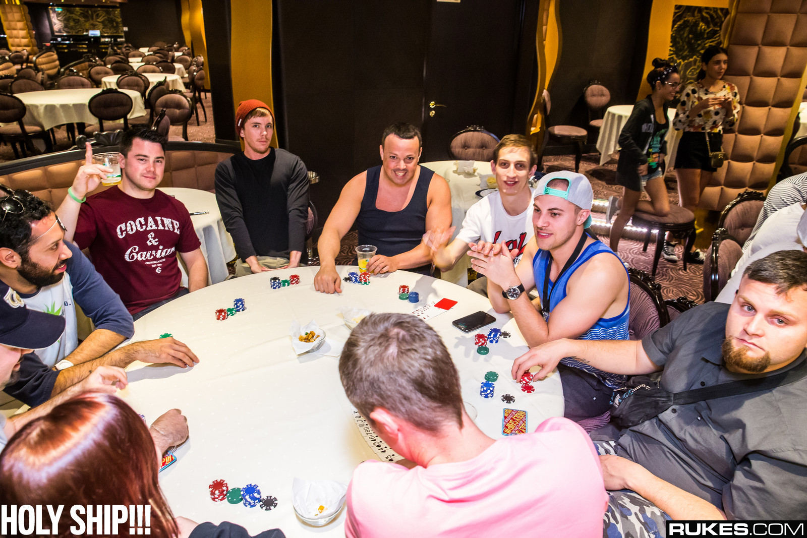 holyship14b_034.jpg