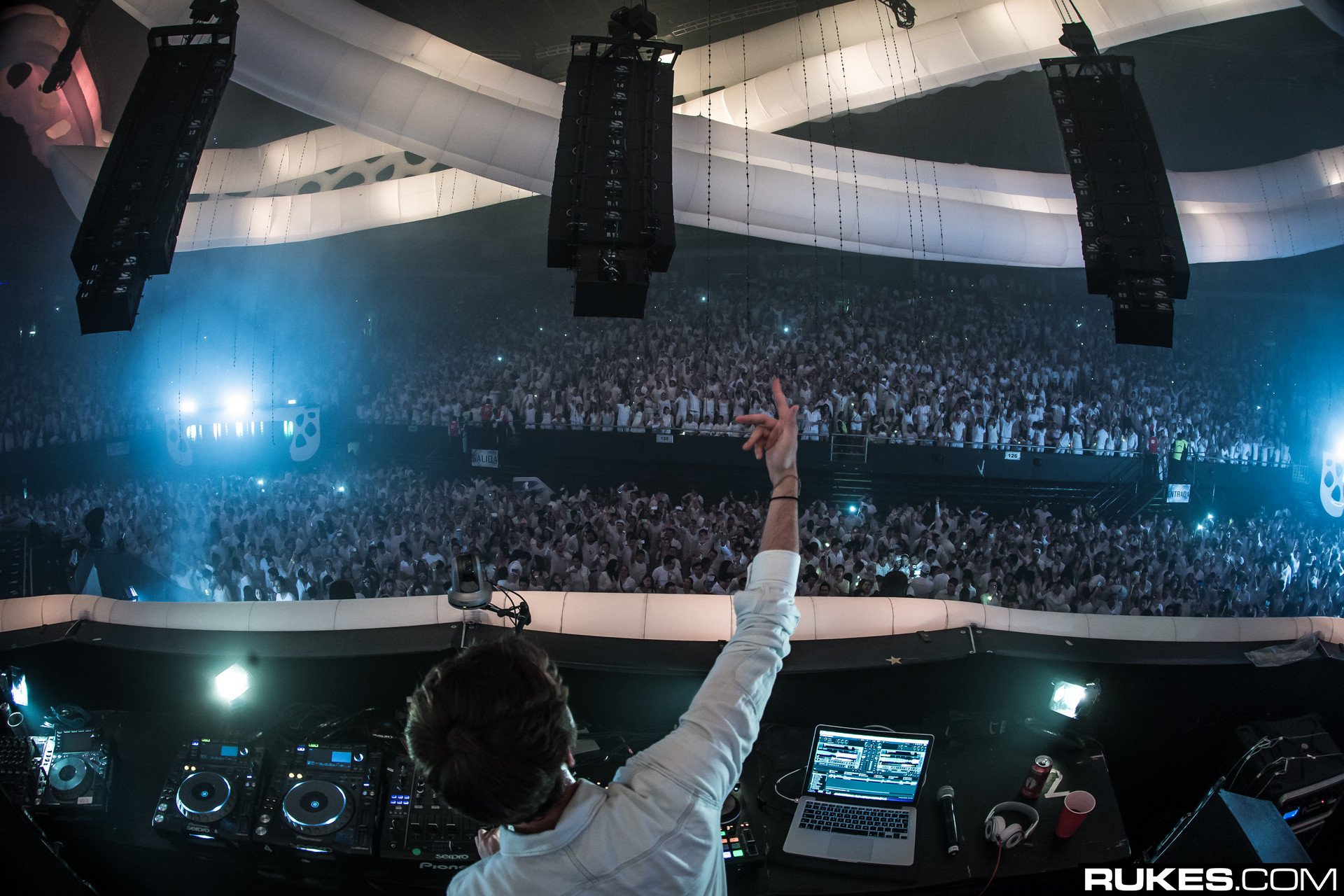 sensation 032