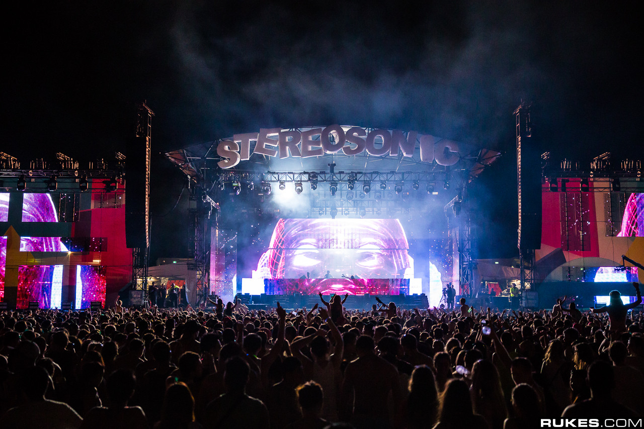 stereosonic5_183.jpg