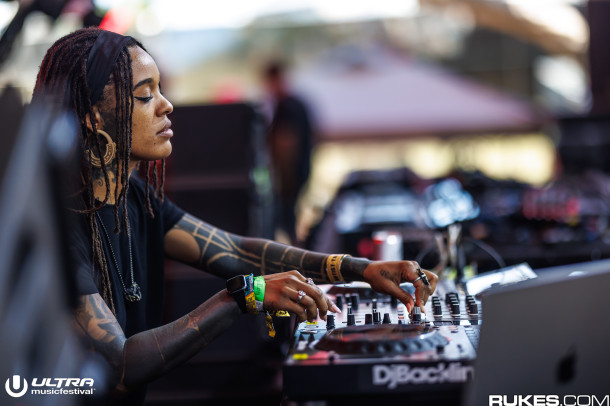 umf23b_009